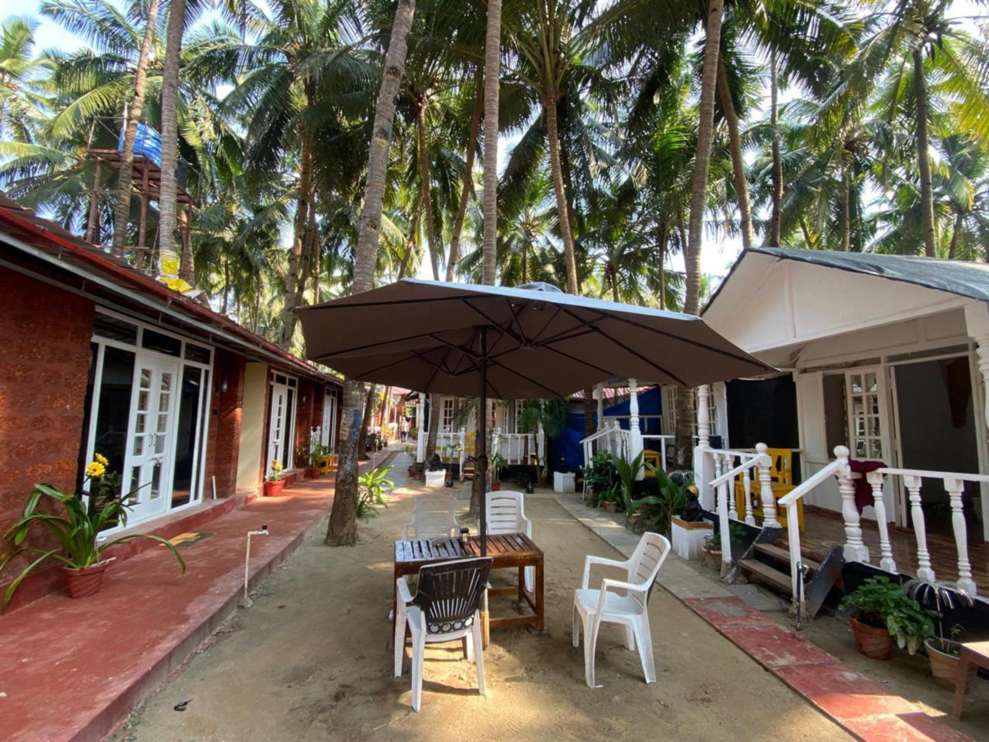 The Charming Nights Palolem Exterior foto